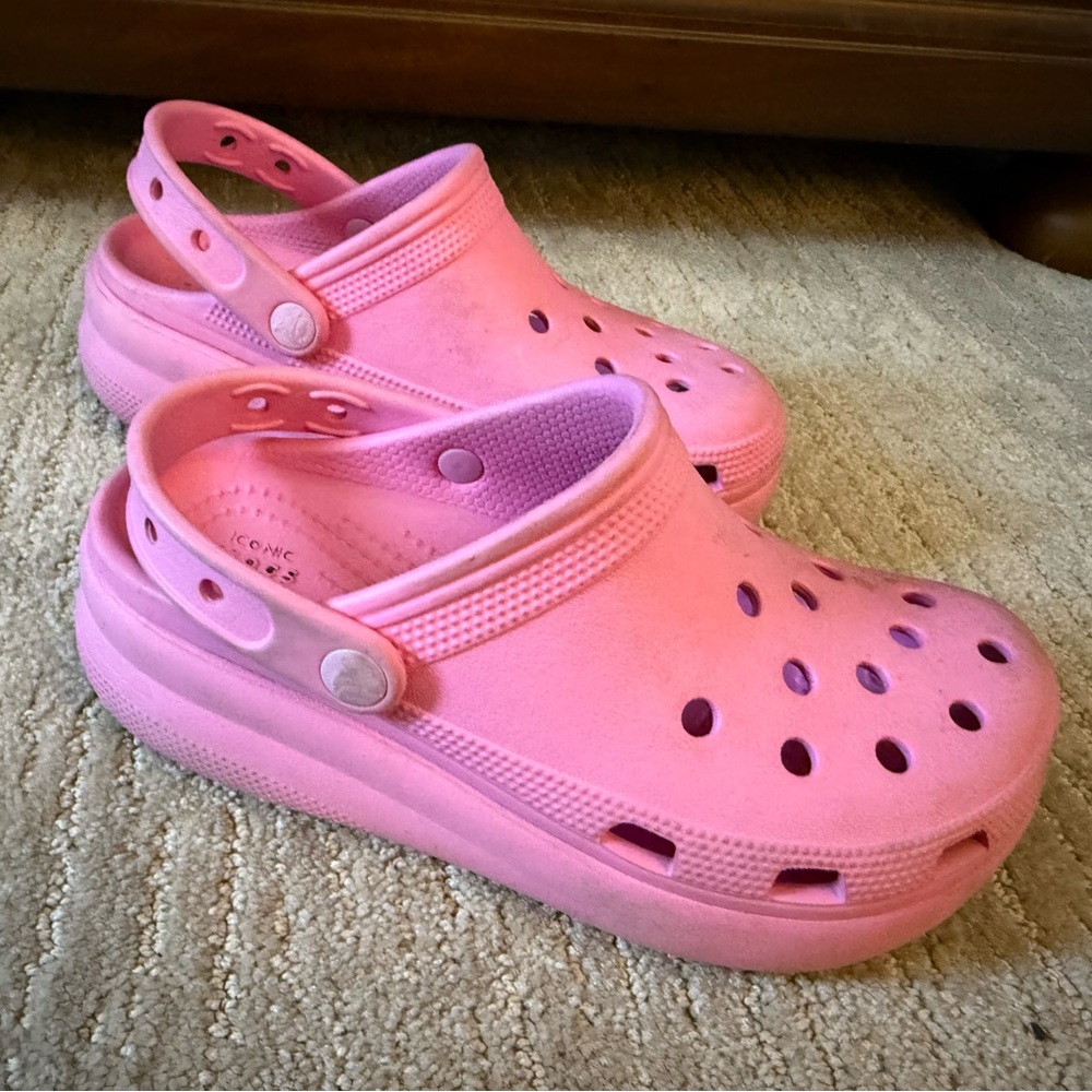 Kids Pink platform Crocs